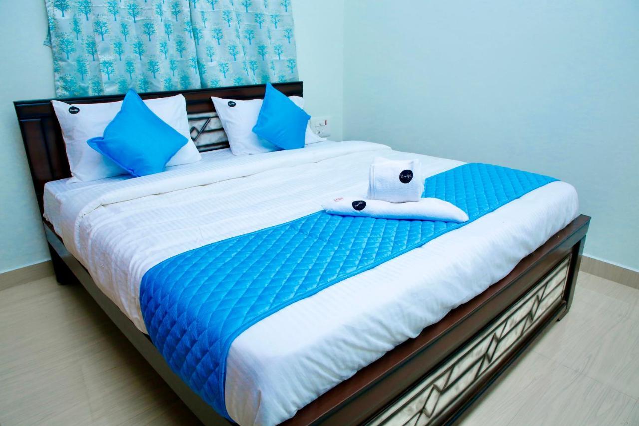 Truelife - Family Suites - Ps4 Veg Restaurant, On Way To Balaji Temple - 2Bhk Ac Apartments - Coffee Tea Milk - Super Fast Wifi, Kitchen, Smart Tv, Parking - Easy Access To Airport, Railway Station And To All Temples - Top Service With Lots Of Love Tirupati Exterior foto