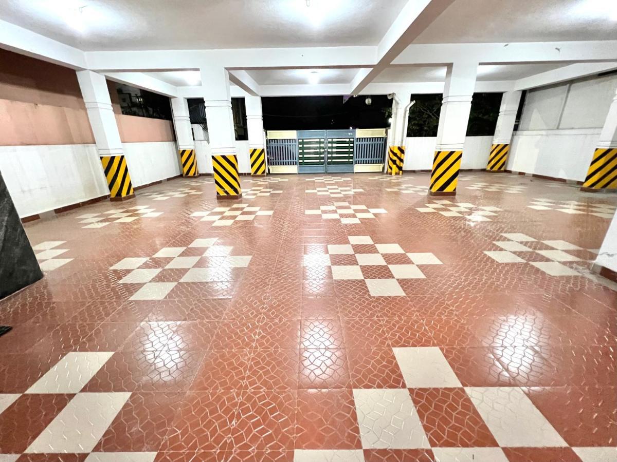 Truelife - Family Suites - Ps4 Veg Restaurant, On Way To Balaji Temple - 2Bhk Ac Apartments - Coffee Tea Milk - Super Fast Wifi, Kitchen, Smart Tv, Parking - Easy Access To Airport, Railway Station And To All Temples - Top Service With Lots Of Love Tirupati Exterior foto